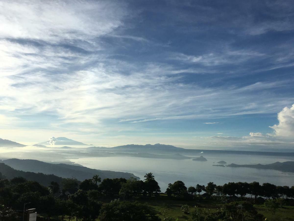 A Breath Taking View Of Taal Lake & Volcano Tagaytay City Eksteriør billede